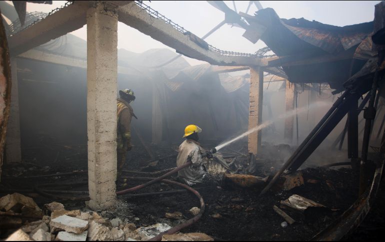 Los precariedad en que deben trabajar los bomberos impidieron evitar el desastre. AP/D. Nalio