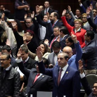 Senadores piden a Yunes investigar desapariciones