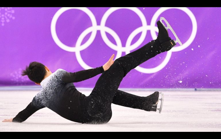 El canadiense Patrick Chan en la prueba corta de patinaje artístico. AFP/M. Antonov