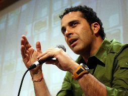 Karla Souza y Gustavo Loza trabajaron juntos en las serie de televisión 