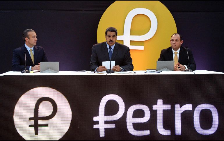 Este lunes Maduro lanzó formalmente su criptomoneda que está respaldada por el petróleo venezolano. AFP/ F. PARRA