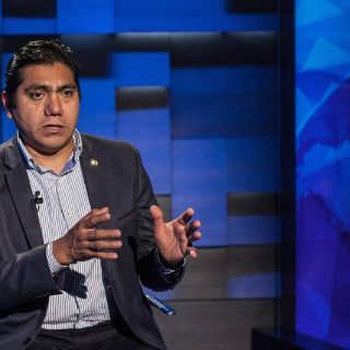 Jorge Luis Preciado niega candidatura plurinominal de su esposa