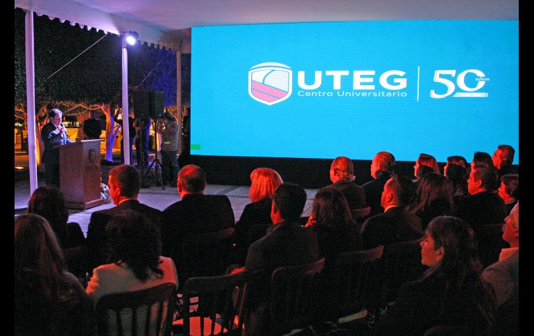 UTEG ofreció una velada especial para conmemorar y festejar sus años dedicados a la educación.. EL INFORMADOR / A. Camacho