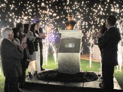 Como parte de la celebración se develó un busto de Eleuterio Castillo, fundador del Centro Universitario UTEG. EL INFORMADOR / A. Camacho
