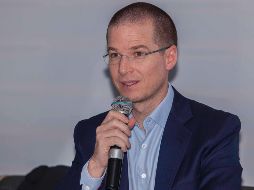 La PGR aseguró que analiza la petición bajo el criterio de 