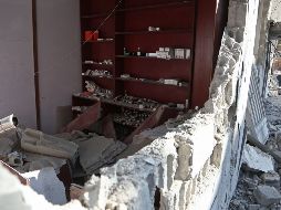 Vista de los daños causados a uno de los centros sanitarios por los ataques. AFP/A. Eassa