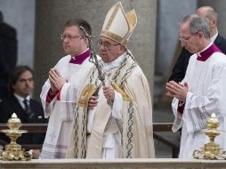 Francisco invitó a los jóvenes a no encerrarse en sí mismos y 