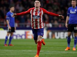 Gameiro anota al minuto nueve el único gol del partido de vuelta. EFE/J. Martín