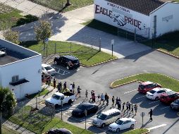 De acuerdo a un video, cuando se perpetró la agresión, el oficial Scott Petersen permaneció afuera del edificio, pero “nunca entró”. AP / ARCHIVO