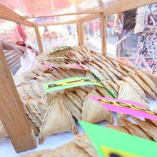 Guadalajara daría 258 permisos para venta de empanadas