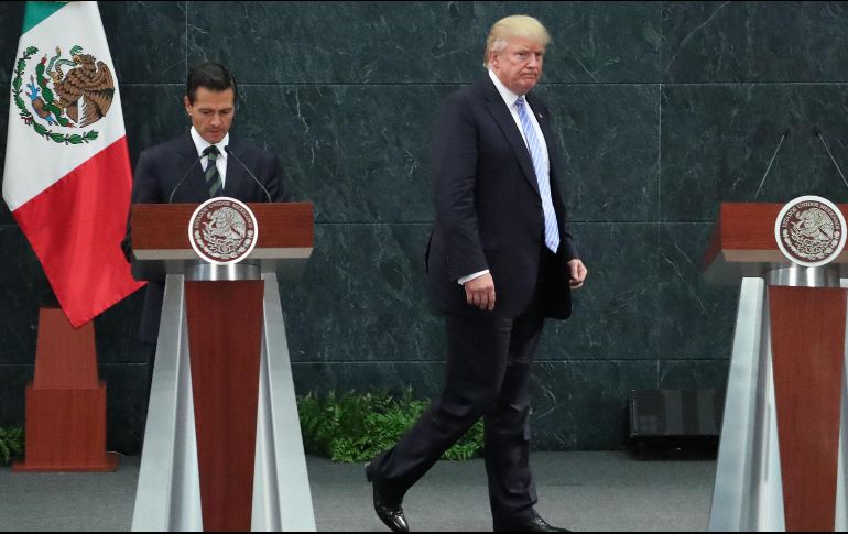 Funcionarios aseguran que durante la llamada, los presidentes dedicaron gran parte de los casi 50 minutos a hablar sobre el muro. SUN/ARCHIVO