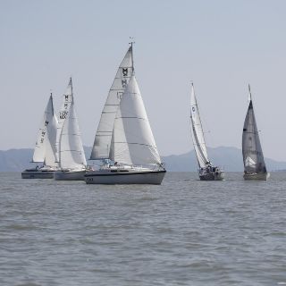 Reparten la gloria en Copa Porsche de Vela 2018