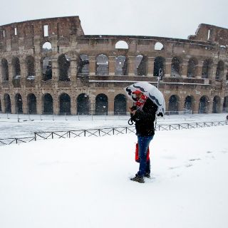 Ola de frío provoca intensas nevadas en Roma