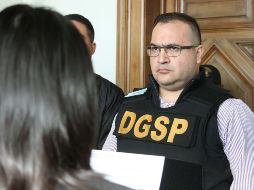 Duarte sostiene que derivado al desapego a la ley de la Fiscalía General de Veracruz recurre a la PGR. SUN/ ARCHIVO