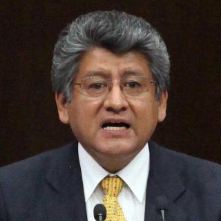 Líder perredista en San Lázaro pide aplicación de la ley en caso Anaya