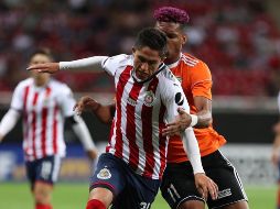 Cervantes considera que hizo una muy buena presentación con el Rebaño y no oculta la gratitud a quienes hicieron posible que jugara. TWITTER / @Chivas