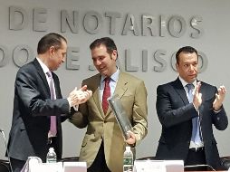 El acuerdo fue suscrito por el consejero presidente del INE, Lorenzo Córdova y Adrián Talamantes Lobato presidente del Colegio. EL INFORMADOR / R. Rivas