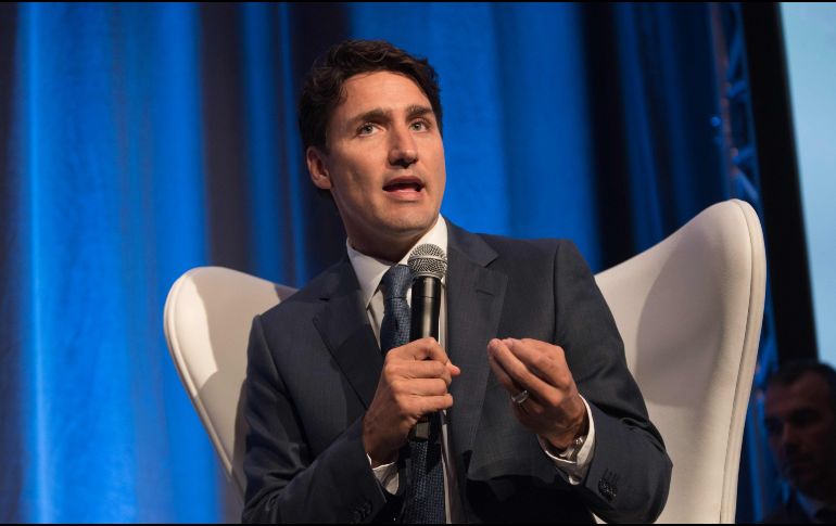 El primer ministro canadiense rememoró que Estados Unidos tiene un superávit de dos mil MDD en acero con Canadá. AFP / ARCHIVO