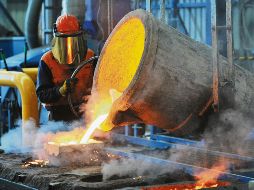 Industria. Estados Unidos anunció aranceles de 25% a las importaciones de acero y de 10% al aluminio. EFE