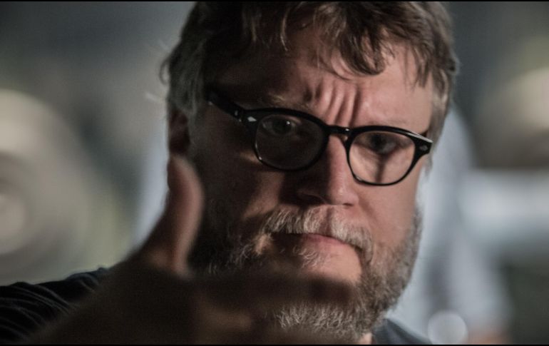 Los participantes de la Quiniela de los Premios Oscar ven a Guillermo del Toro como triunfador indiscutible esta noche. AP