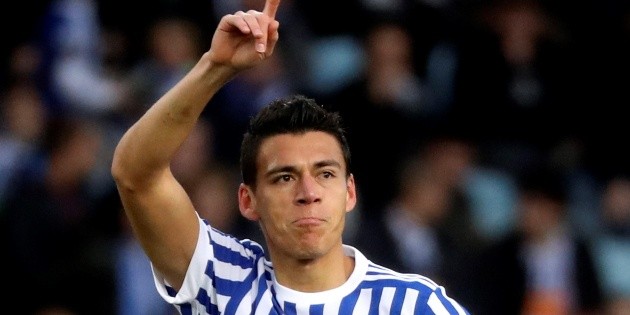 H&eacute;ctor Moreno anota y la Real Sociedad derrota al Alav&eacute;s