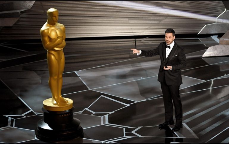 Jimmy Kimmel elogió el trabajo de Guillermo Del Toro. AFP / K. Winter