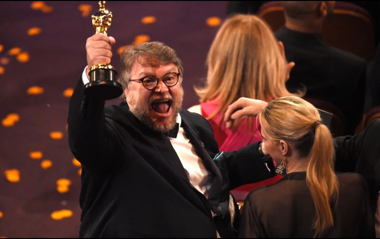 El mexicano Guillermo del Toro se lleva el Oscar a Mejor director y película. AP/C. Pizzello