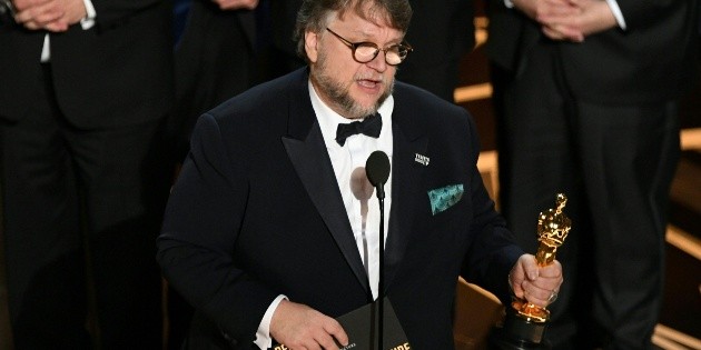 &iquest;Qu&eacute; hizo Guillermo del Toro despu&eacute;s de ganar el Oscar?