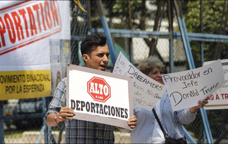 Las organizaciones hicieron un llamado al Gobierno mexicano para que defienda a los migrantes mexicanos que se encuentran en Estados Unidos. EFE/ S. Gutiérrez