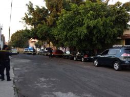 En el lugar del incidente quedaron regados al menos 30 casquillos percutidos calibre 9mm. ESPECIAL / Policía de Guadalajara