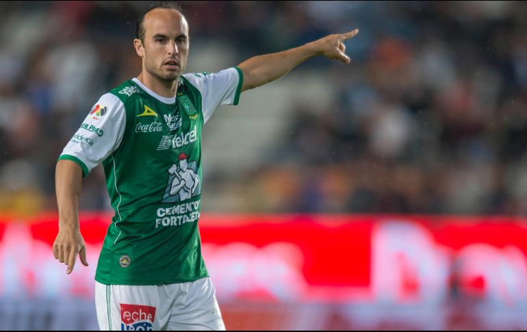 Donovan hizo lo mismo en 2004 en el Estadio Jalisco en un entrenamiento con la Selección de EU. MEXSPORT / ARCHIVO