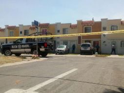 El Servicio Médico Forense acudió al punto para trasladar los cuerpos a sus instalaciones. ESPECIAL