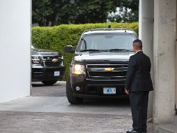 Jared Kushner salió de la residencia oficial de Los Pinos en punto de las 16:00 a bordo de una camioneta blindada con placas diplomáticas. AP / R. Blackwell