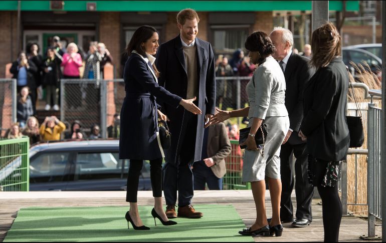 El príncipe Enrique y su prometida Meghan Markle contraerán nupcias el próximo 19 de mayo en el Castillo de Windsor. AFP / O. Scarff