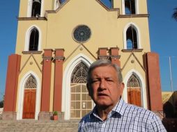 En otro tema, López Obrador calificó de demagogia los dichos de Ricardo Anaya, sobre llevar a Peña y a Calderón a la cárcel. TWITTER / @lopezobrador_