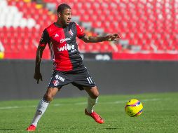 Tras la indisciplina en la que cayó el mediocampista peruano, el estratega rojinegro dice que la directiva sabrá lo que debe hacer. MEXSPORT / ARCHIVO