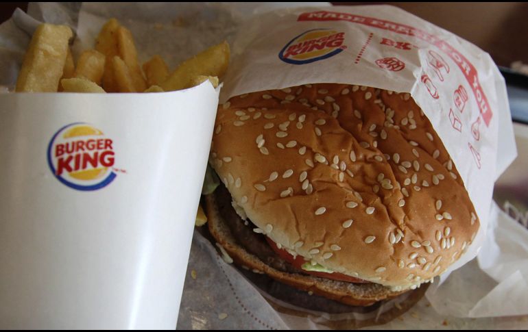 Alsea continuará activamente con sus planes de desarrollo de Burger King en Argentina, Chile, Colombia y España. AP/Archivo