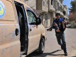 El objetivo de esta medida es tratar a los pacientes en hospitales que cuenten con más recursos, ya que los medicamentos y equipo médico escasean. AP