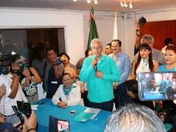 Vera fue procesado por el delito de peculado y enriquecimiento ilícito ras acusársele de abuso de confianza en agravio del Sindicato de Trabajadores Administrativos de la UAEM. TWITTER / @MtraLGarfias