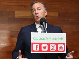 Meade Kuribreña refiere que él es el único candidato que está permanentemente dispuesto a debatir, contrastar ideas, propuestas en cuanto a foro se le convoque. SUN / B. Fregoso