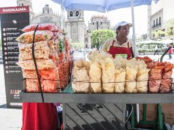 El principal momento de consumo de las papas es entre comidas, en particular por la tarde, y se suelen compartir con alguien más. EL INFORMADOR / ARCHIVO