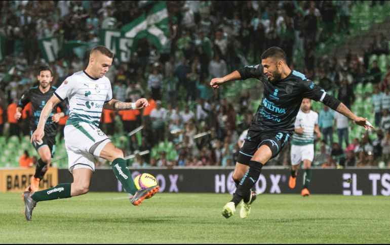 Jonathan Rodríguez hizo el gol del partido al minuto 11. MEXSPORT/E. Terrazas