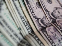 La moneda se adquirió en un precio mínimo de 17.45 en sucursales bancarias de la Ciudad de México. EL INFORMADOR/ ARCHIVO