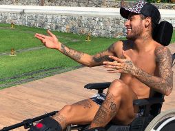 Neymar se recupera en Brasil de una fractura en el pie derecho. INSTAGRAM/@neymarjr