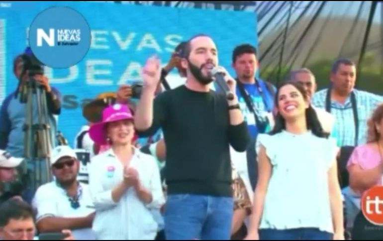 El sábado pasado Bukele Ortez soltó insultos en contra de Peña Nieto, llamándolo 