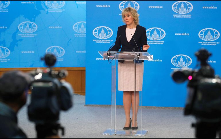 María Zajárova, portavoz del Ministerio de Asuntos Exteriores ruso, da una rueda de prensa en Moscú. EFE/S. Ilnitsky
