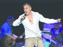 Presentación. El ex vocalista de The Smiths inició su show con 'Suedehead' y 'Alma Matters'. EL INFORMADOR / R. Tamayo