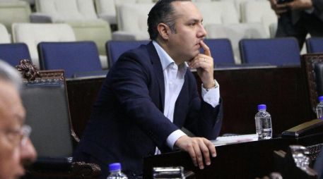 Canek Vázquez fue dirigente del Frente Juvenil Revolucionario del PRI, además de diputado federal. TWITTER /  @canek_vazquez