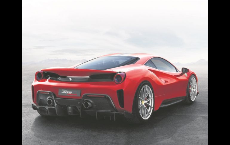 El legado de deportividad de Ferrari sigue en expansión con el poderoso 488 Pista.