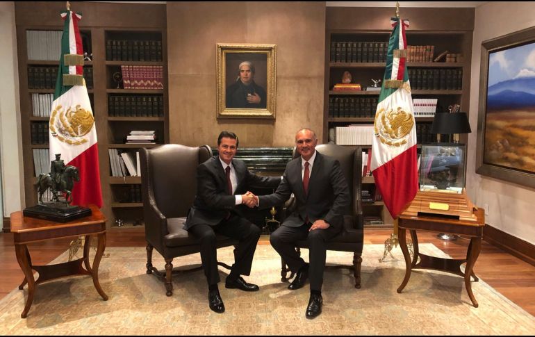 El Presidente Peña Nieto recibió la renuncia de Calzada Rovirosa, a quien agradeció su servicio. TWITTER / @ESanchezHdz